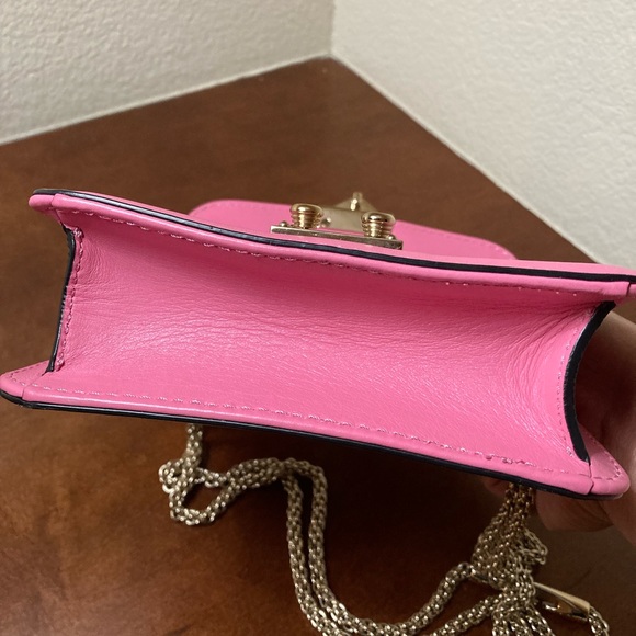 SOLD - Valentino Garavani mini glam lock rockstud shoulder bag in pink - Picture 8 of 12